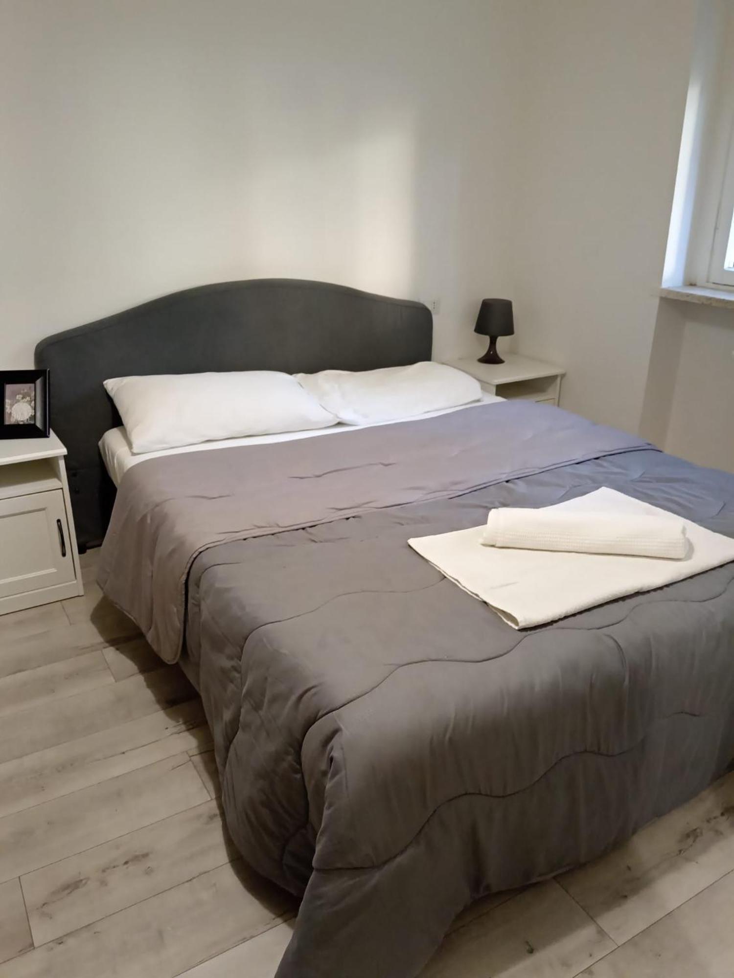 Venezuela Apartment Милано Екстериор снимка